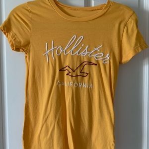 Yellow short sleeve shirt